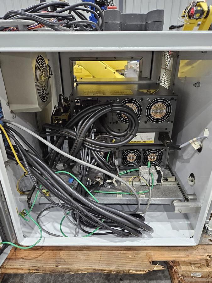 Used Fanuc LR Mate 200iC and M-1ia Dual Arm Robot - F110578