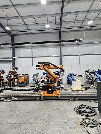 Used KUKA KR210 R2700 Prime Industrial Robot With 40 Foot KUKA Track