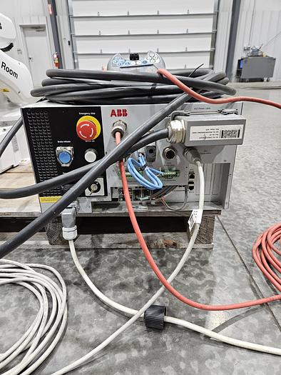 Used ABB IRB 120 Clean Room Industrial Robot With IRC5 Controller
