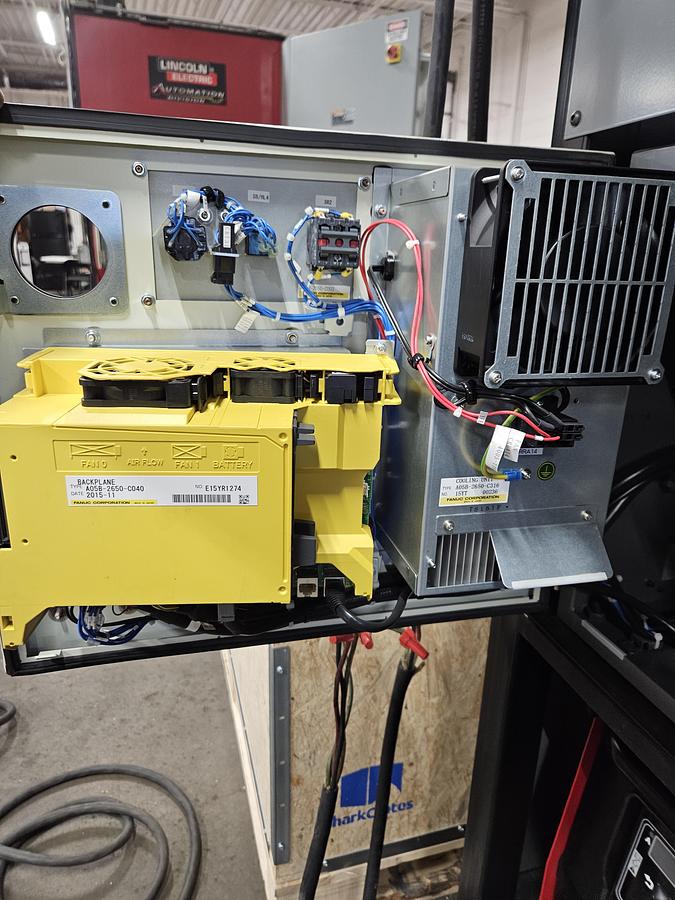 Used Lincoln Automate 5 Cell Fanuc Arcmate 0ib Industrial Welding Robot And R-30ib Controller