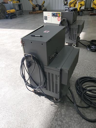 Used Fanuc R-2000ic/210F Industrial Robot With R-30ib Controller