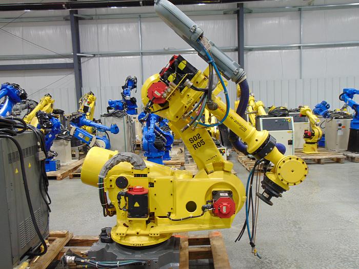 Used Fanuc R-2000ib/200R Industrial Robot With R-30ia Controller