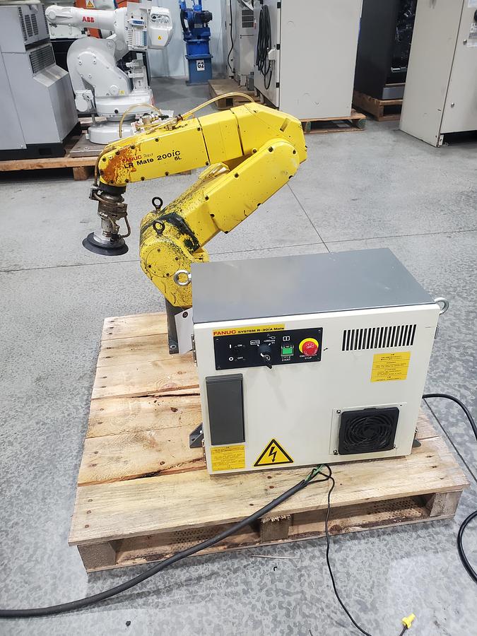 Used Fanuc LR Mate 200iC/5L Industrial Robot With R-30ia Controller