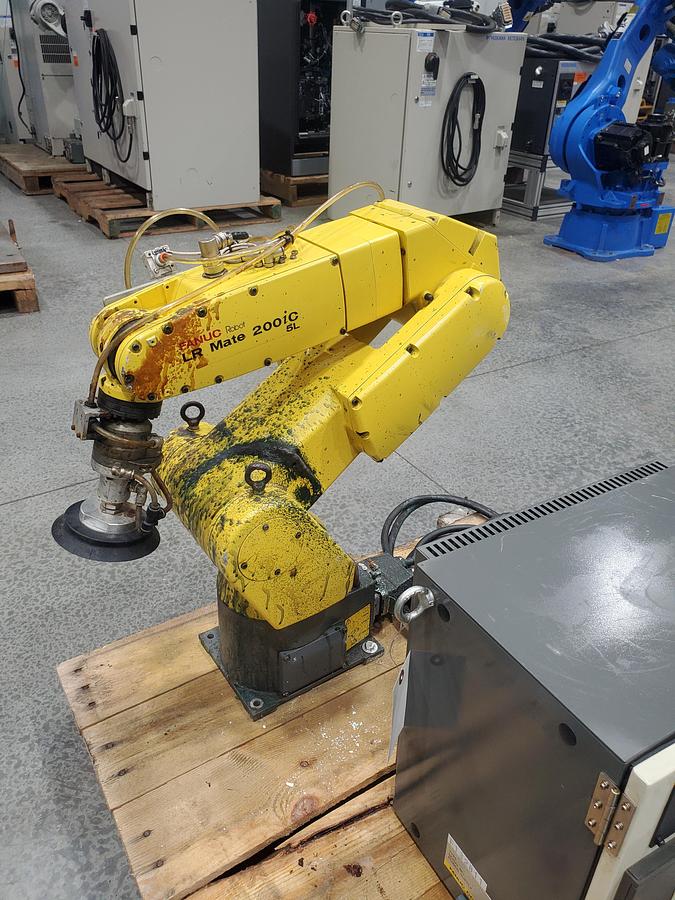 Used Fanuc LR Mate 200iC/5L Industrial Robot With R-30ia Controller