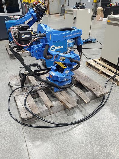 Used Yaskawa MA1400 Industrial Welding Robot with DX100 Controller and Miller Auto Axcess 450