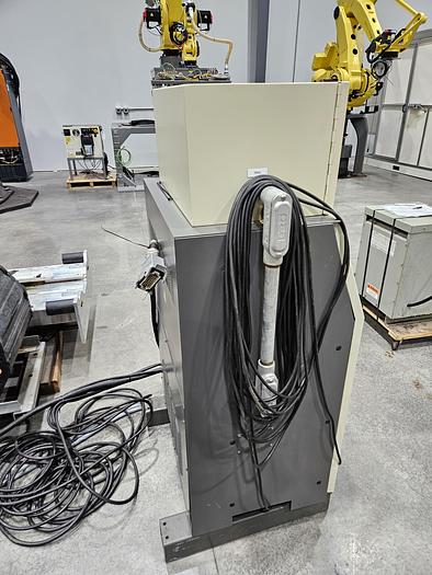 Used Dual Fanuc M-710ic/20L Industrial Robot System With 35' Track