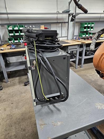 Used Fanuc LR Mate 200ic Industrial Robot With R-30ia Controller