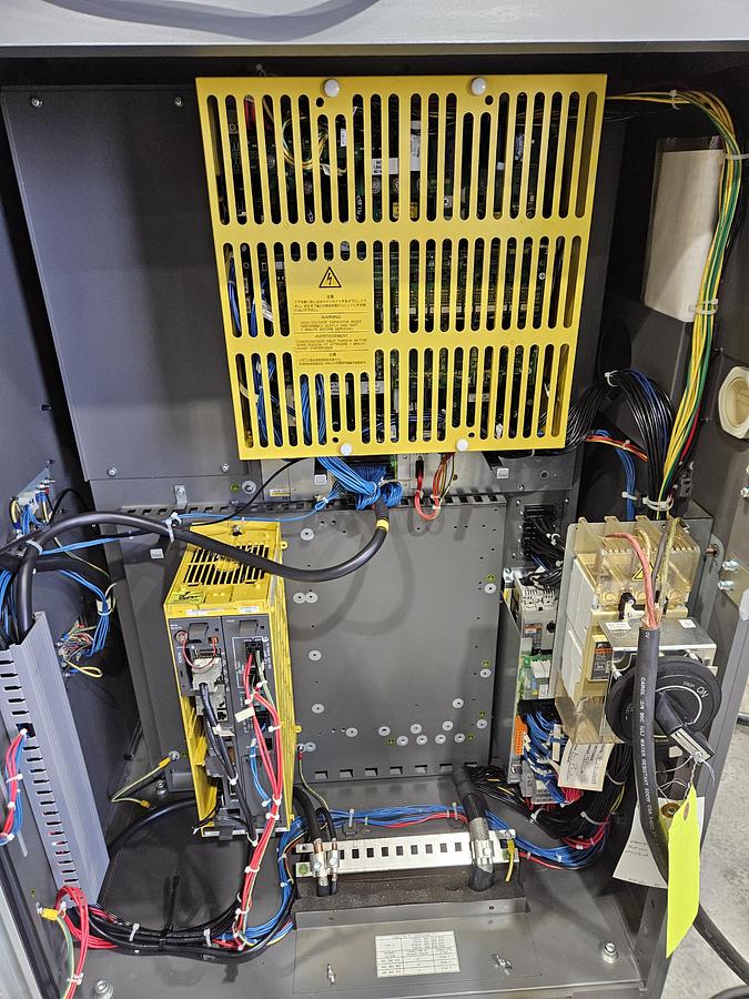 Used Fanuc R-2000ib/210F Industrial Robot With R-30ia Controller