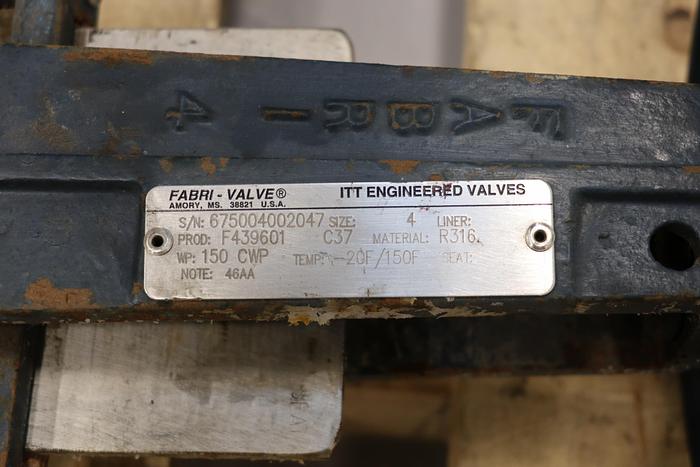 Used Fabri-Valve 4" Hand Operated Knife Gate Valve #44250