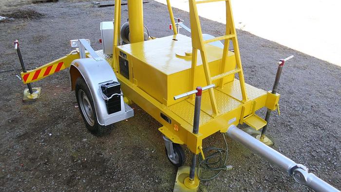 Used 1985 MBB Hydraulic work platform MBB G1200 "Giraffe"