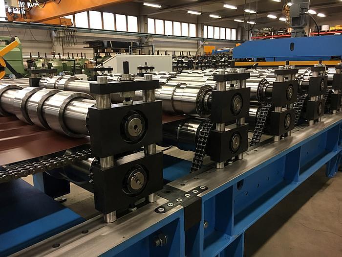 New F&P Trapez. Sheet Lines i.g. (New) #5054