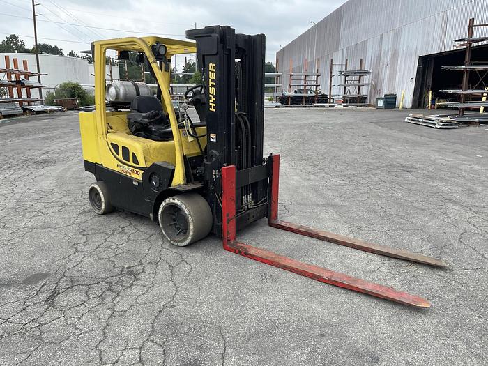 Used 10,000 POUND HYSTER S100FTBCS  MFG. 2012 WITH FORKS