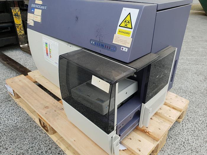 Used BD Biosciences FACSCanto II Cytometry Analyzer