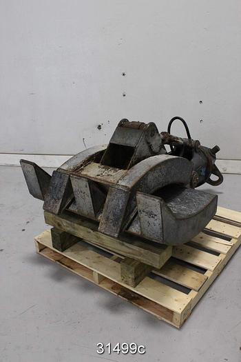 Used NW Hydraulic Claw Unit Complete with Clamshell #31499