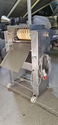 Used Skórowaczka taśmowa z dociskiem "MAJA"