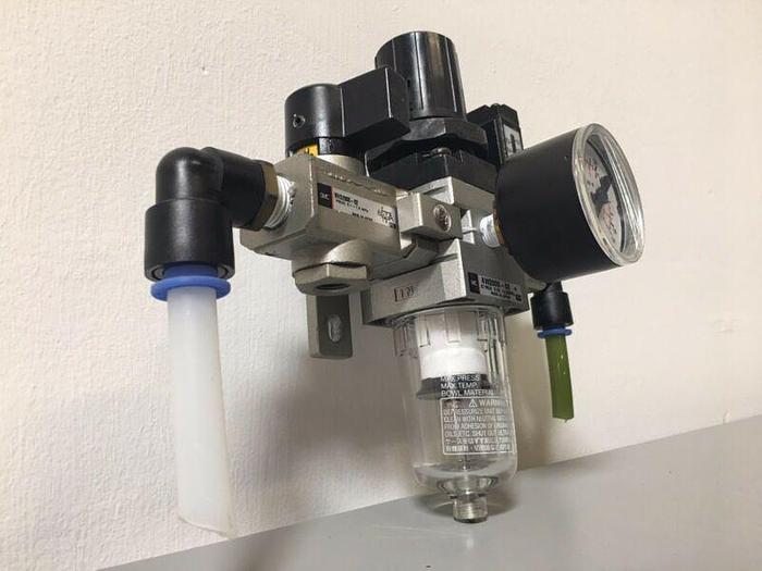 Used SMC AW2000-02 Filter Regulator, VHS2000-02 Pneumatic Residual Valve & IS1000