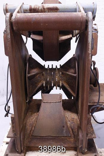 Used Black Clawson M14 Ragger with Stand Mount #38986