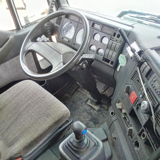 Usado 1999 IVECO Eurostar 440E38 tractor unit
