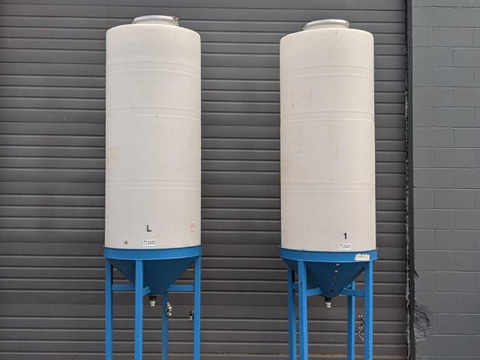 Used 200 Gallon Polypropylene Tank