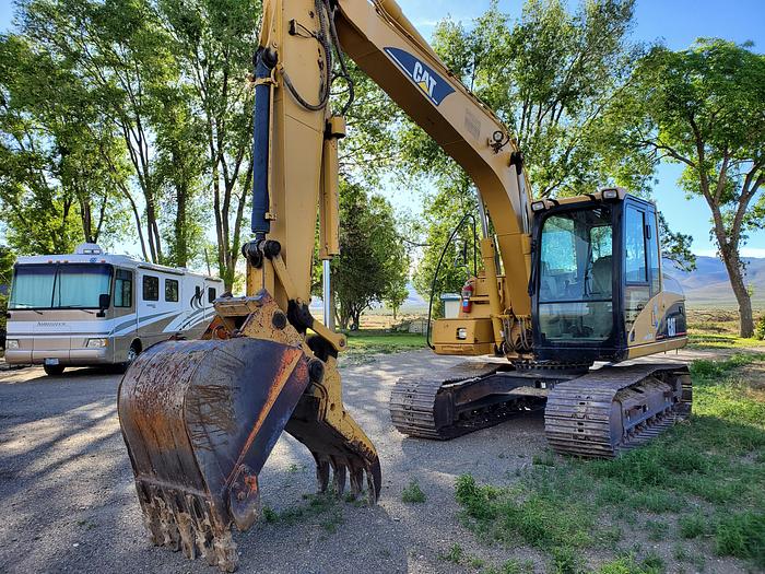 Used 2001 Cat 312C Excavator w/ Thumb ** 4000 Hrs **