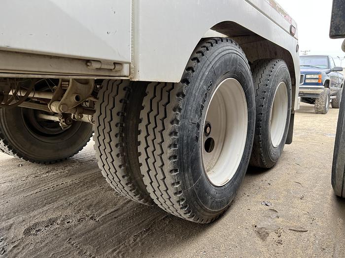 Used 2008 International Kill Truck