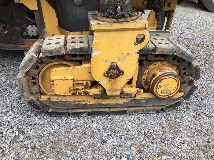 Used 2011 Caterpillar PM-102