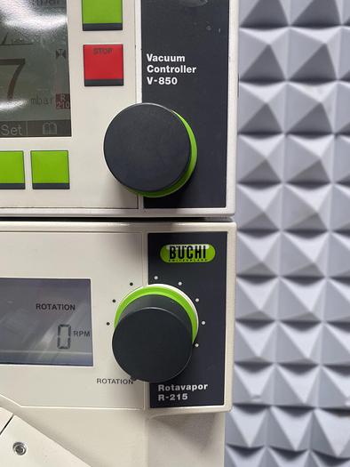 Used Buchi R-215 Rotavapor System w/ V-850 Vacuum Controller & B-491 Heating Bath