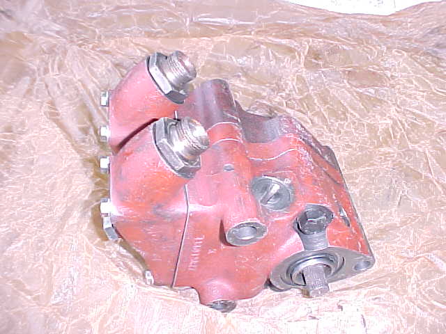 FUEL SUPPLY PUMP NEW DEUTZ BAM528