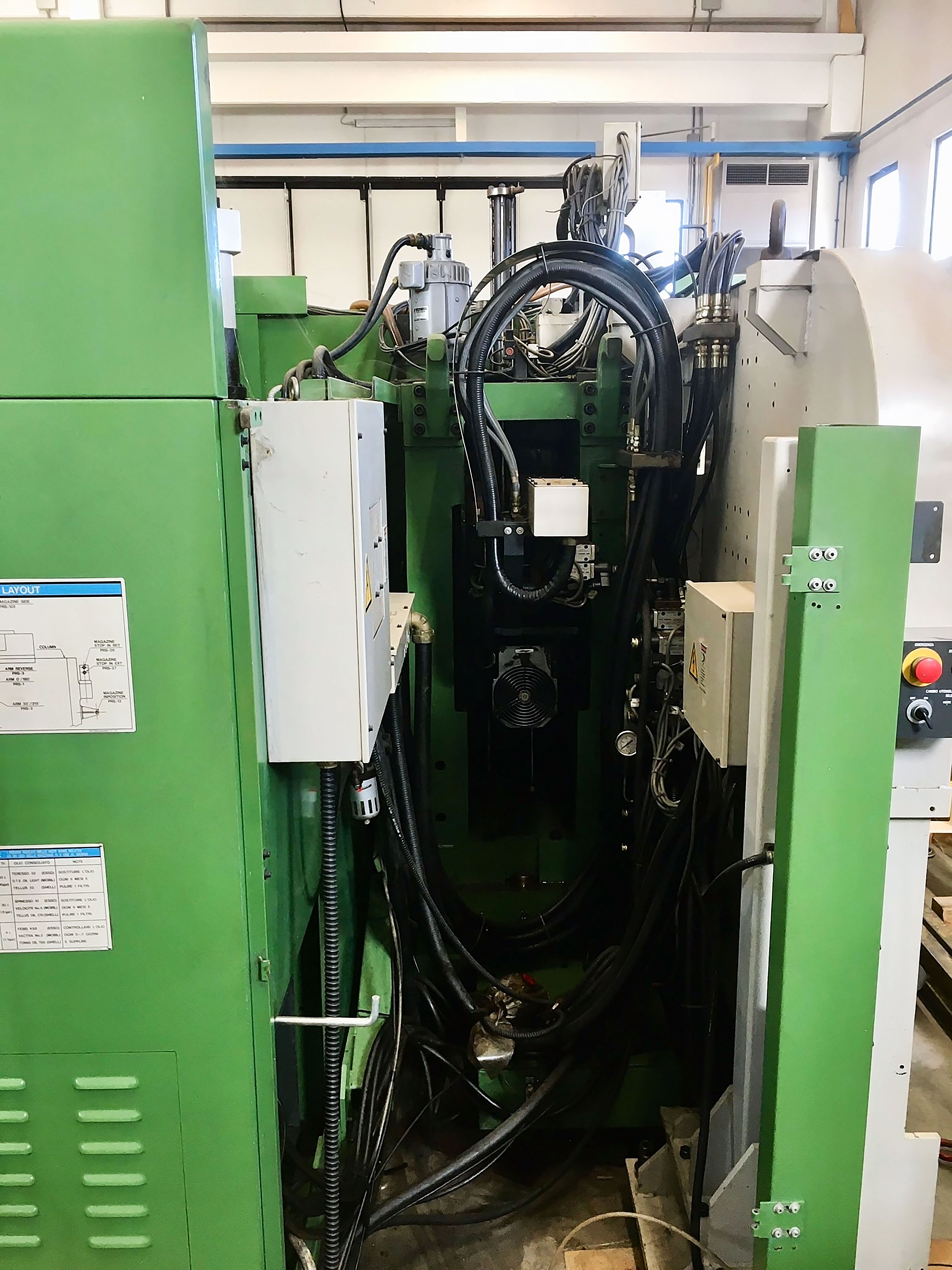 Used Mazak Microcenter H12n - CNC Machining Center - 1988