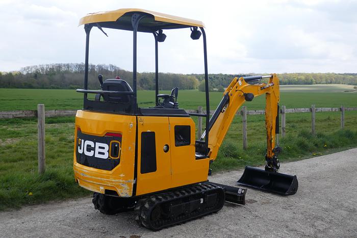 Used 2018 JCB 15C-1