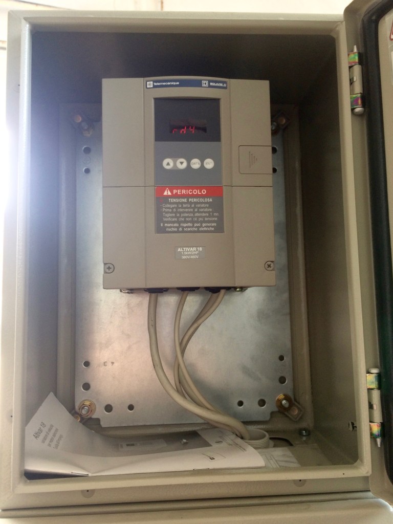 Usato 1998 Levigatrice Spazzatrice marca CAMAM modello C/1N/1S