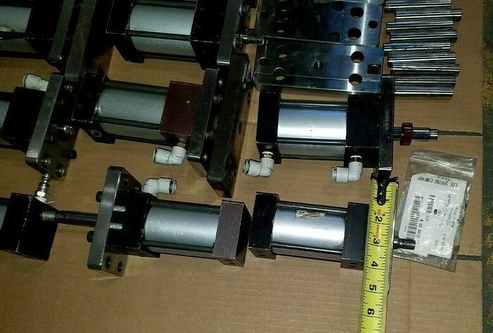 Used Dayton Speedaire Air Cylinders w/ mounting plates Pneumatic Cylinder 6X379A