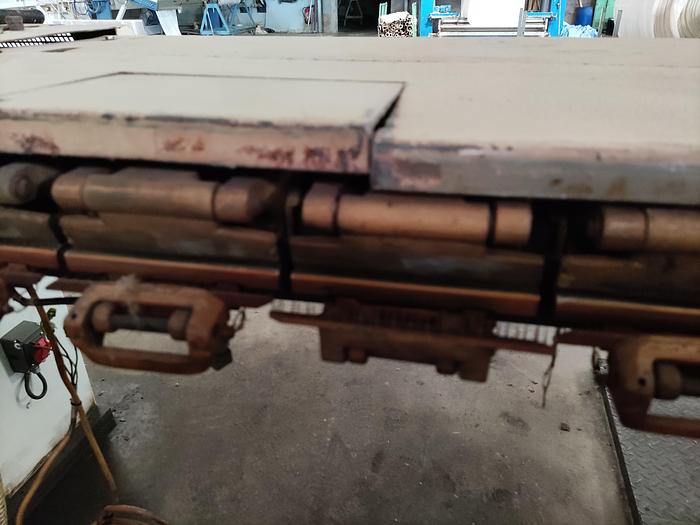 Used BRUCKNER stenter  1998  2000 mm