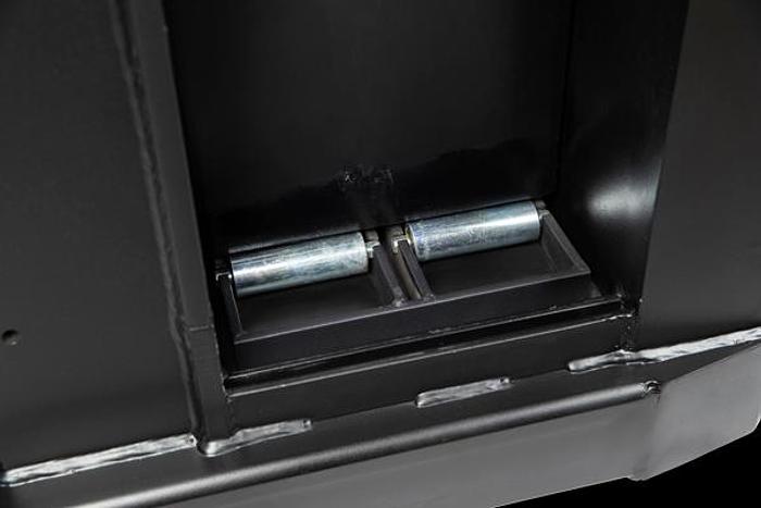 Electric Mid Level Order Picker