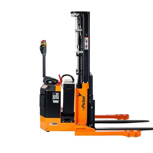 Performance Walkie Straddle Stacker