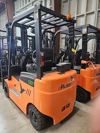 Model EFLV20
Capacity 4000 lbs.