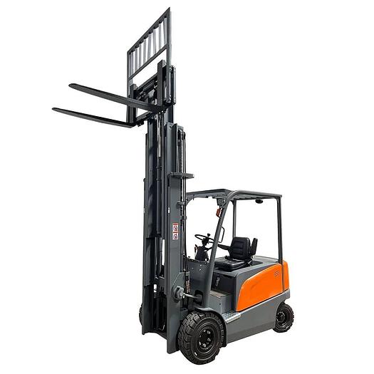FORKLIFT EF66R-197