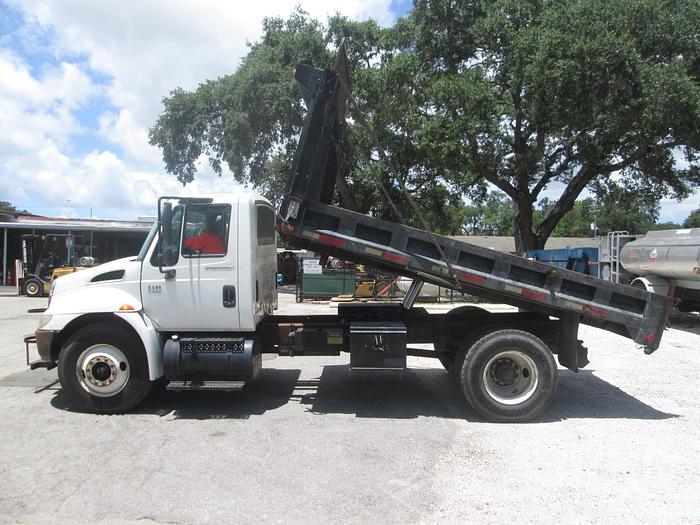 Used 2005 International Dump Truck