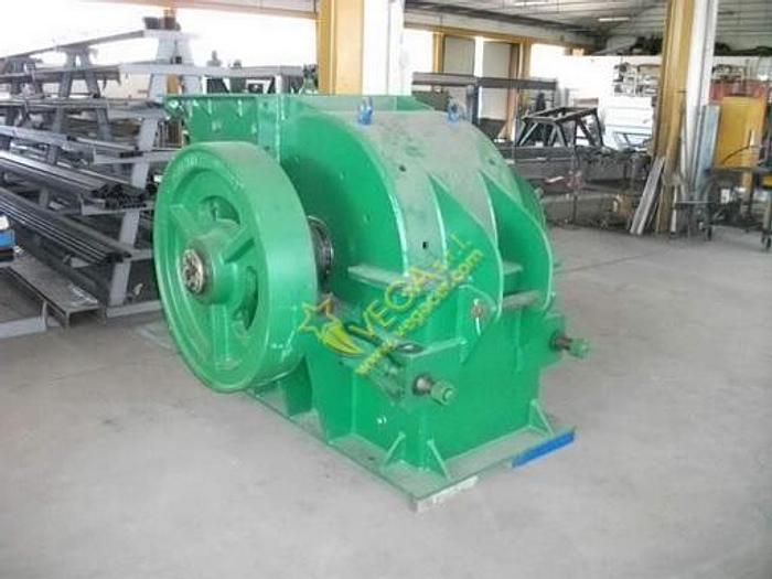 Usato Mulino a martelli LORO E PARISINI M 104