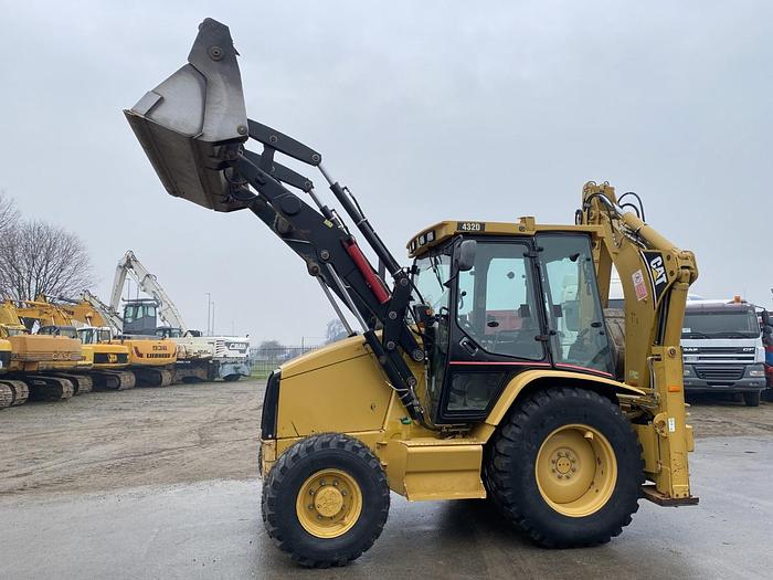 Usato 2005 CATERPILLAR  432D