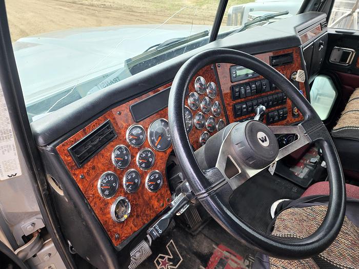 Used 2008 WESTERN STAR 6X4 SLICK LINE TRUCK AVAILABLE   , TOOLED AND READY FOR WORK 