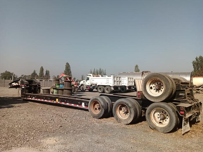 Usado CAMA BAJA EAGER BEAVER  7069/3 70 TONELADAS 2012