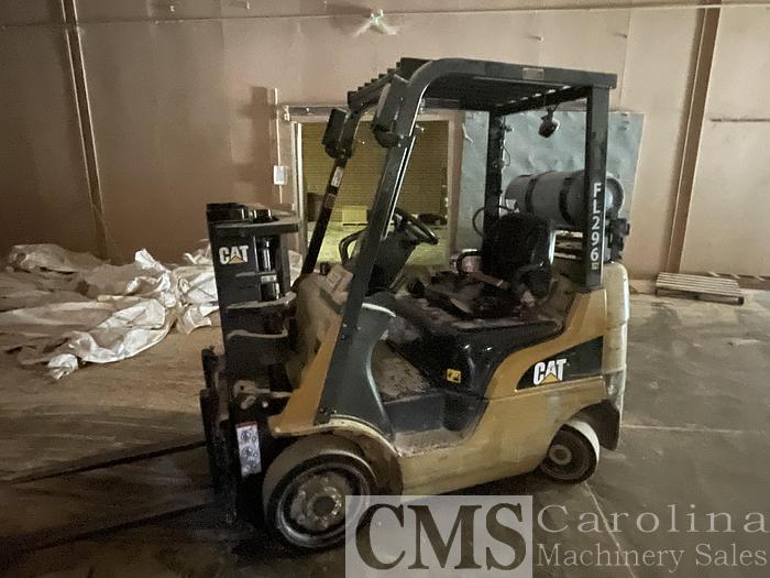 Used Caterpillar 2C4000 4,000 Lbs Forklift