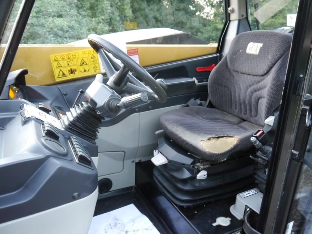 Used CAT TH407C Telehandler