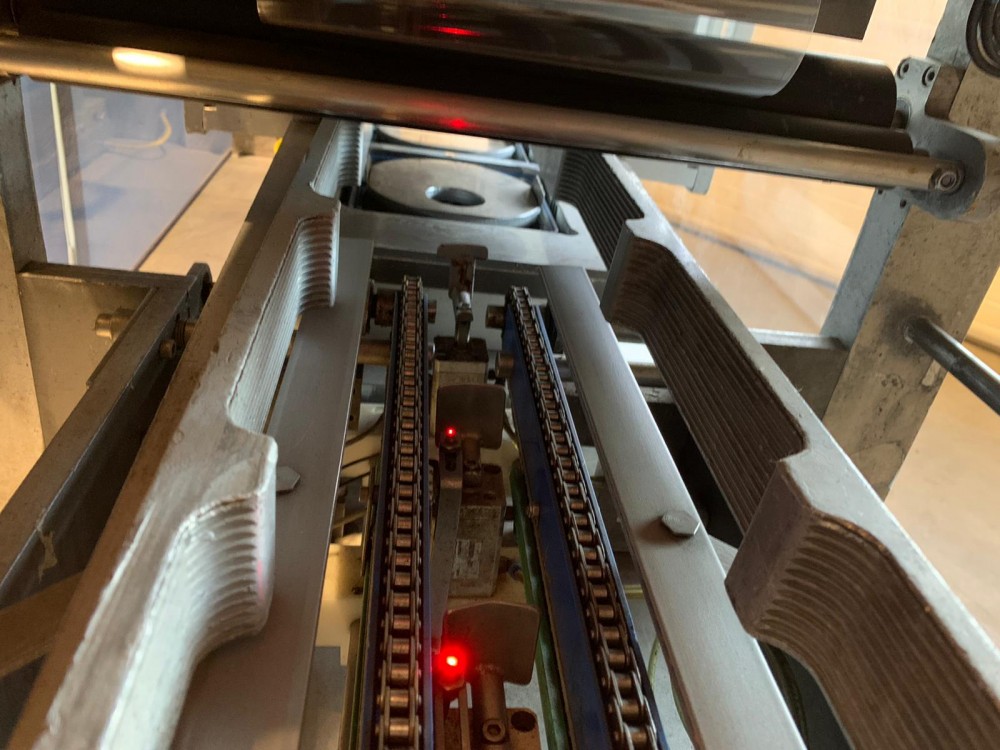 Used Sealpac 750 traysealer