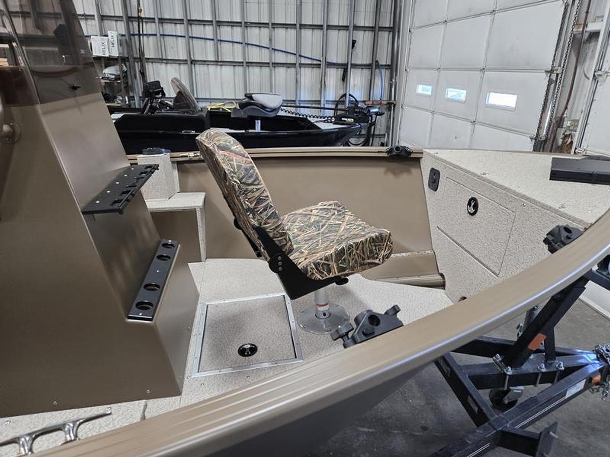 2026 Smokercraft Freedom 180 CC