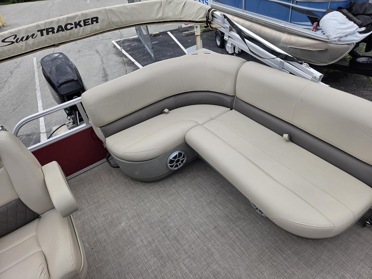 Used 2024 Tracker Marine Bass Buggy 16XL