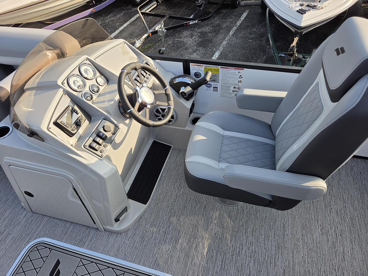 2026 Starcraft Marine EXS3DL