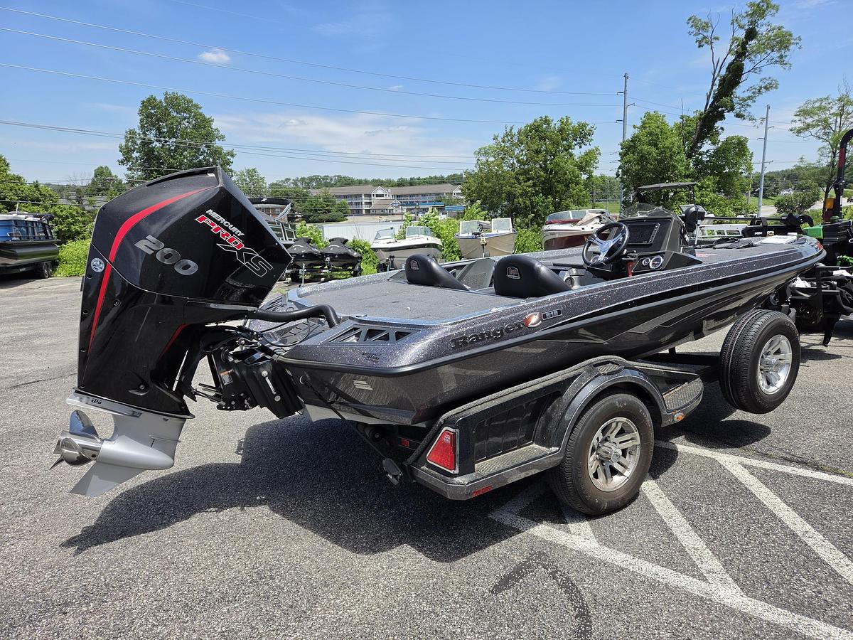 Used 2022 Ranger Z518