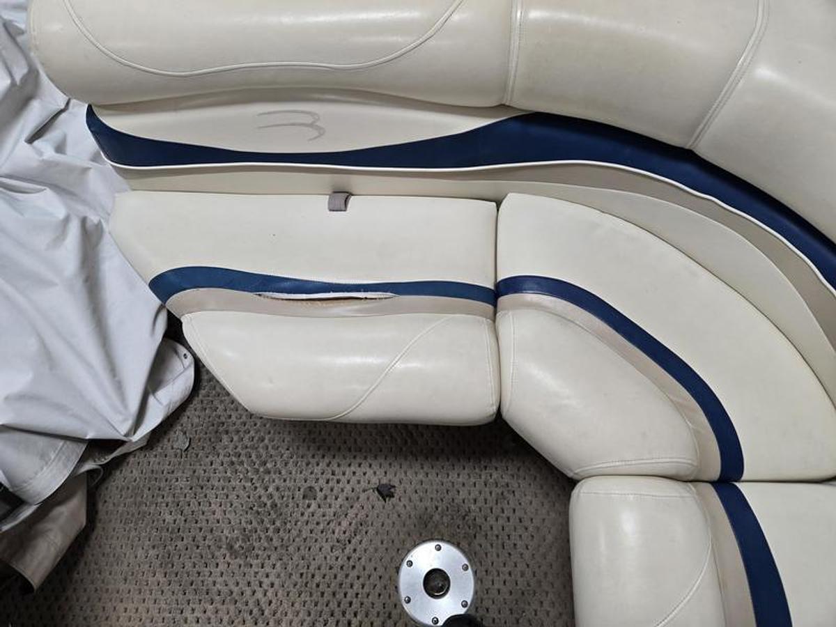 Used 2003 Bennington